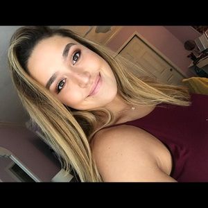 Meet your Posher, Hannah